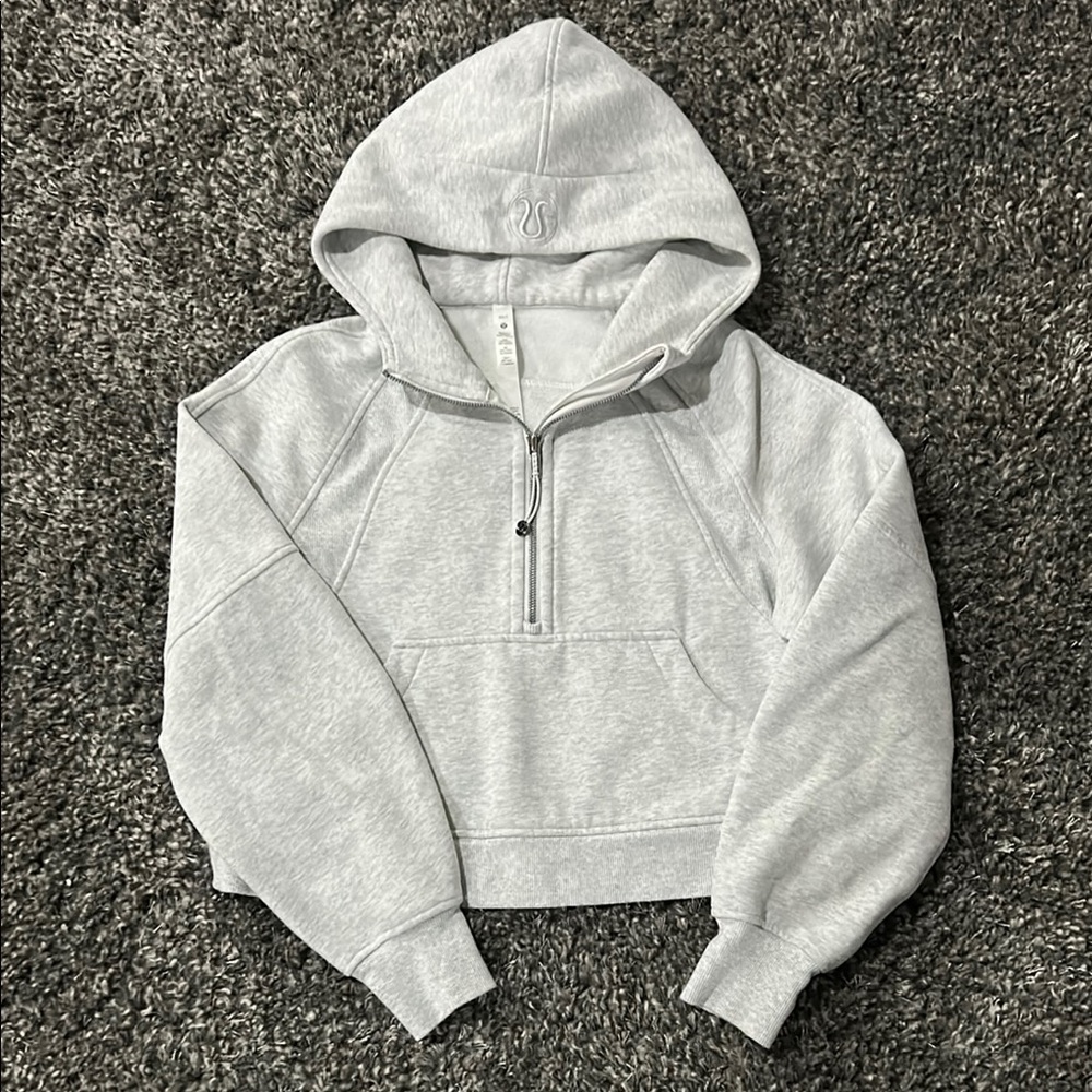 Lululemon Crop Scuba Gray Hooded Women's Sweater